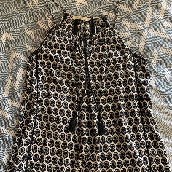 Tank top with crochet detail - Picture 1 of 3